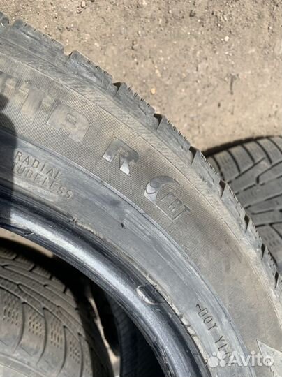 Nokian Tyres Hakkapeliitta R2 225/55 R17