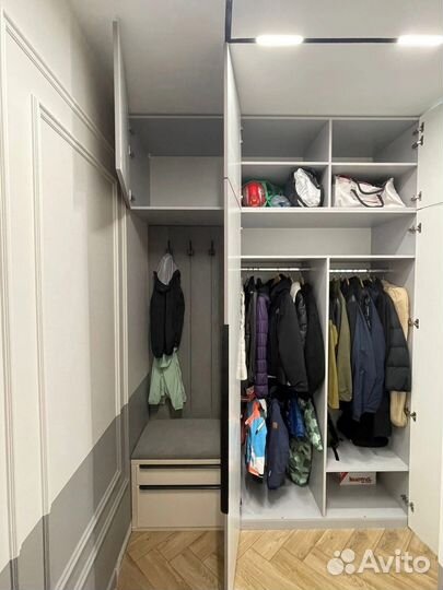 Шкаф в прихожую