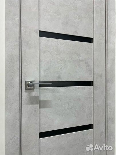 Межкомнатные двери в цвете бетон