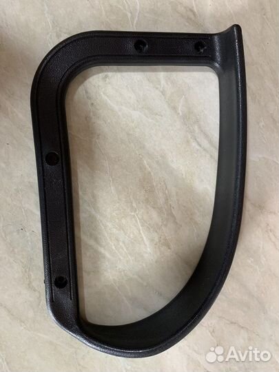 Подлокотник для офисного кресла