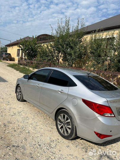 Hyundai Solaris 1.6 AT, 2015, 185 100 км