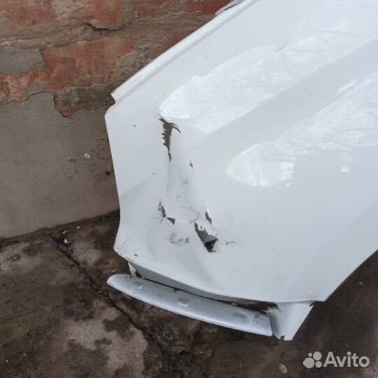 Переднее левое крыло на Весту цвет Ледниковый 221