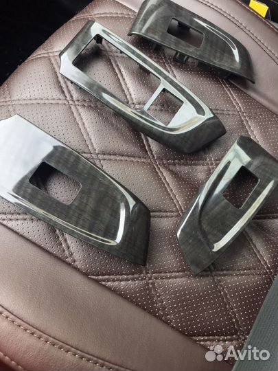 Пластик. Накладки на кнопки Упр. стекл.на аккорд 8