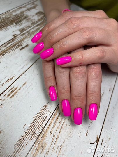 Маникюр с покрытием гель-лаком