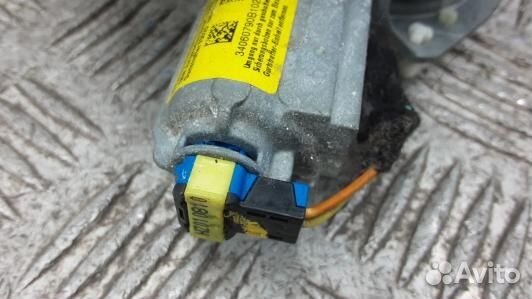 Ремень безопасности с пиропатроном сиденья передне