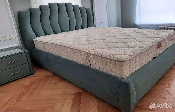 Кровать с мягким изголовьем с гарантией