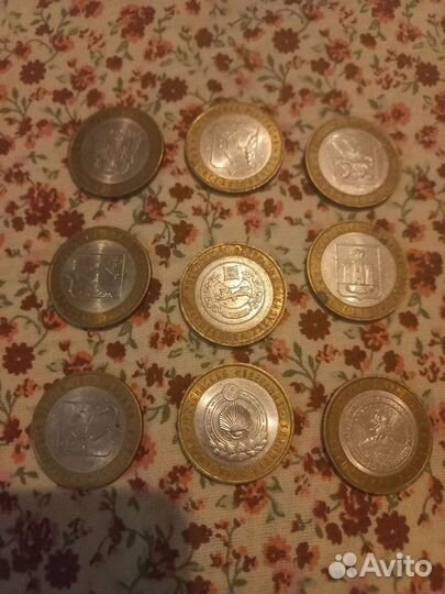 Юбилейные монеты