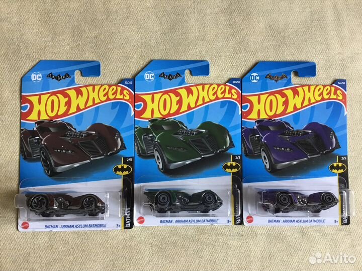 Hot wheels Batman машинки гоночные новые