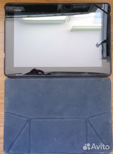 Планшет asus MeMO Pad FHD 10 ME302KL (K005)