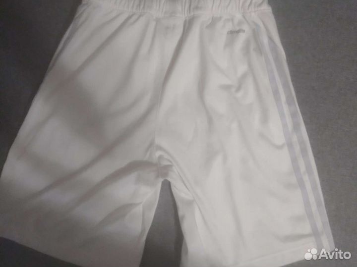 Шорты adidas мужские