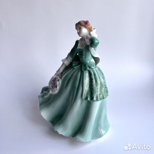 Редкость Royal Worcester фарфоровая статуэтка