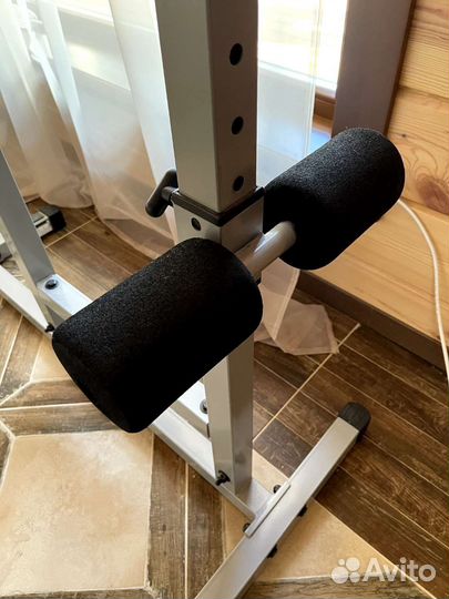 Тренажер для гиперэкстензии