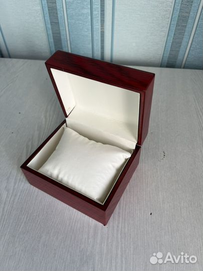 Шкатулка для часов