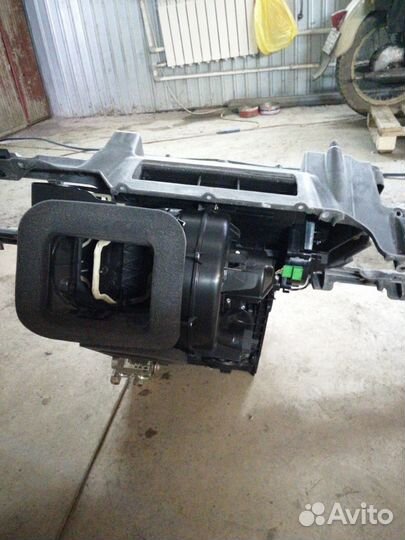 Корпус печки в сборе Land Rover Range Rover Evoque