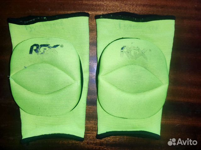 Наколенники для волейбола