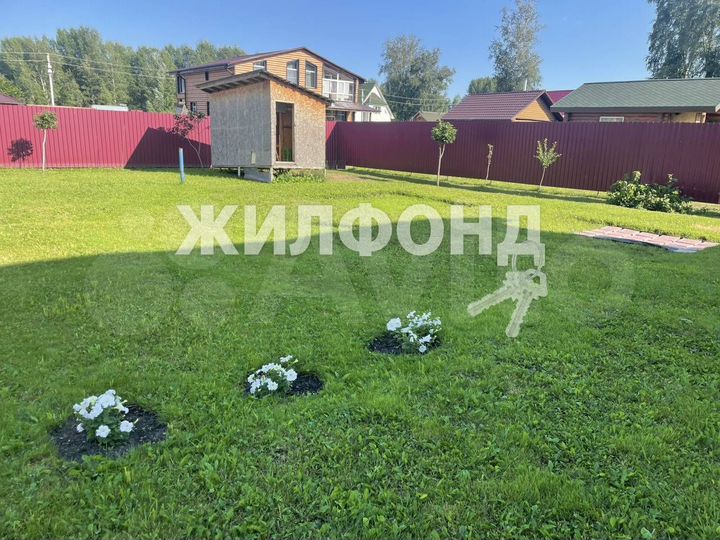 Дом 154,4 м² на участке 9,2 сот.