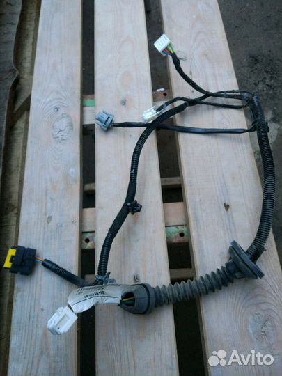 Проводка задней правой двери Ниссан Кашкай J10