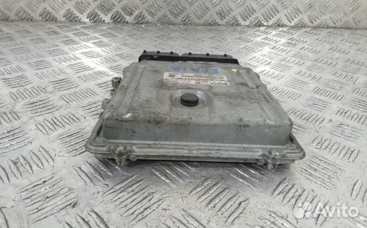 Блок управления двс chrysler 300C 1 (EEA18PC01)