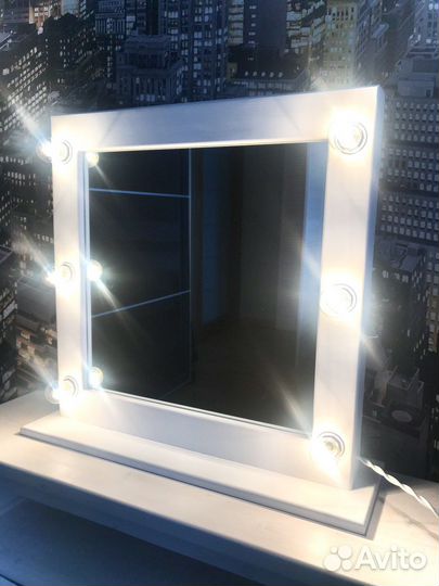 Зеркало гримерное новое