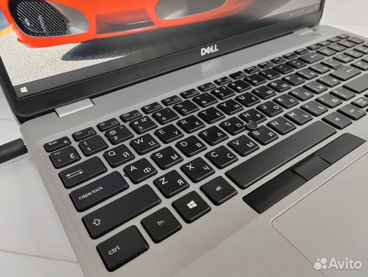 Игровой ноутбук Dell с FullHD IPS и i7 процессором