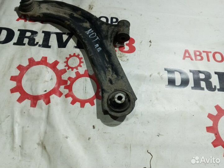 Рычаг подвески передний правый Nissan Note 11