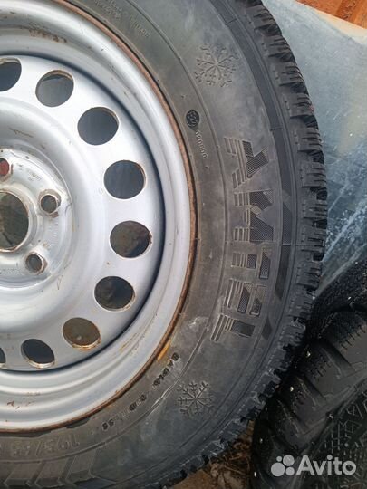 Зимние колеса r15 195 65