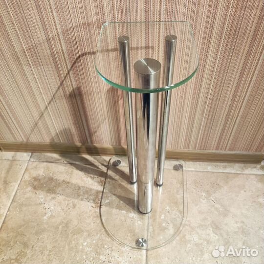 Стойки для колонок