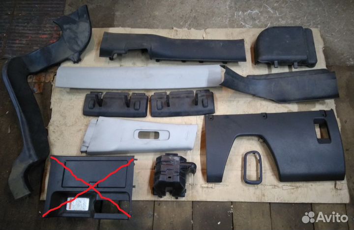 Пластик салона Suzuki Grand Vitara 2005-2008г