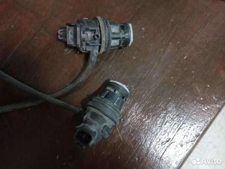 Насос (моторчик) омывателя стекла Lexus Toyota