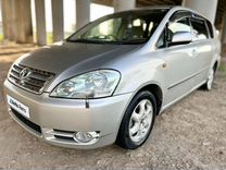 Toyota Ipsum 2.4 AT, 2002, 252 000 км, с пробегом, цена 965 000 руб.