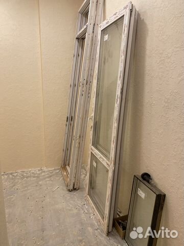 Пластиковая дверь