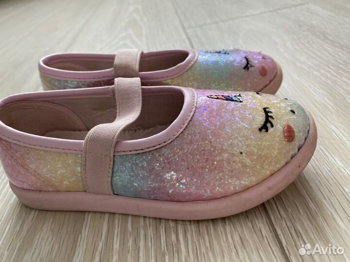 Обувь для девочки