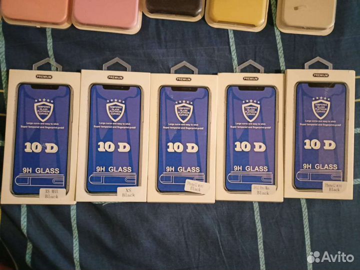 Чехлы и стекла на iPhone