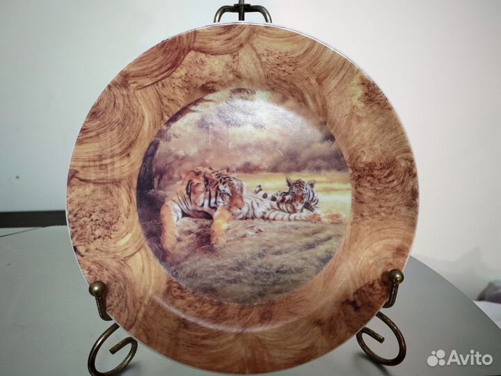 Тарелка декоративная 