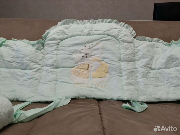 Бортики защитные в кроватку