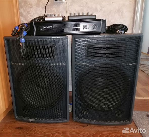 Акустические колонки большие