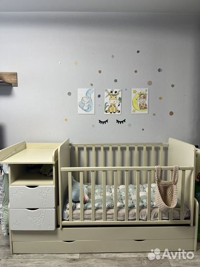 Детская кроватка трансформер с маятником