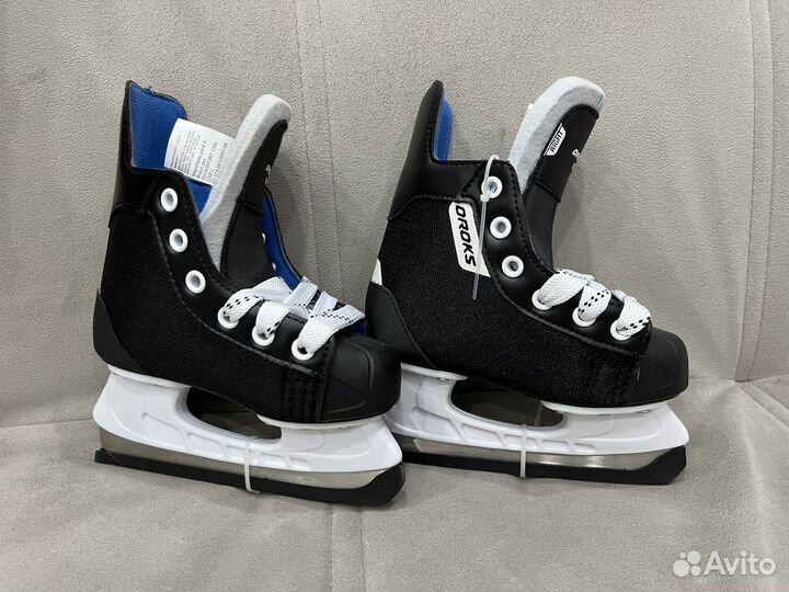 Новые детские коньки 28 размер