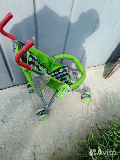 Прогулочная коляска