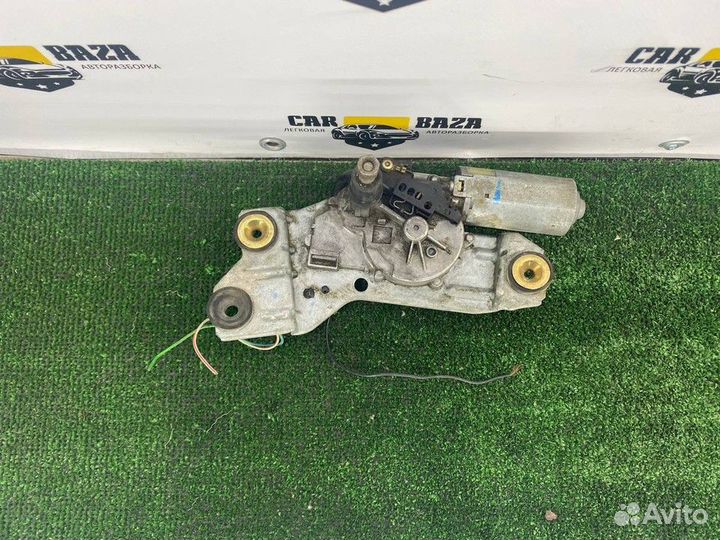 Моторчик стеклоочистителя Ford Focus