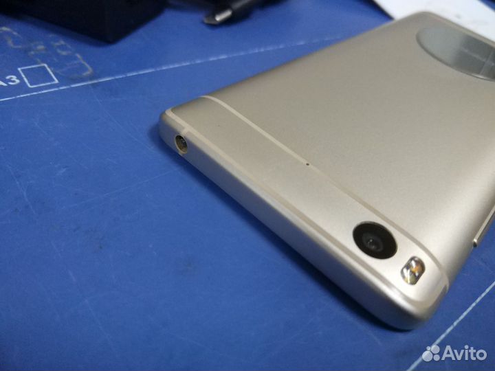 Xiaomi Mi 5S, 3/64 ГБ