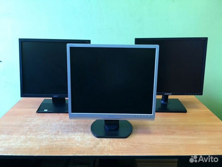 Монитор ЖК 19