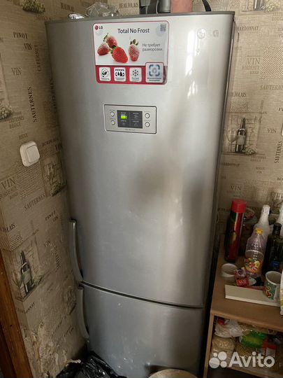 Холодильник LG