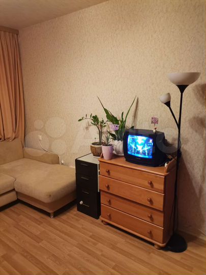 Комната 14 м² в 2-к., 21/25 эт.