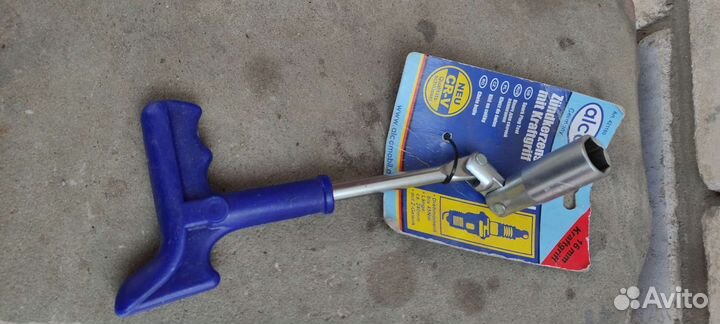 Ключ свечной 16 мм