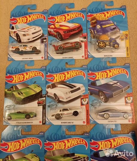 Hot wheels машинки