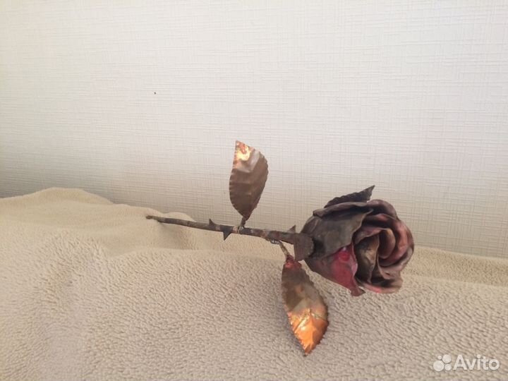 Медная роза