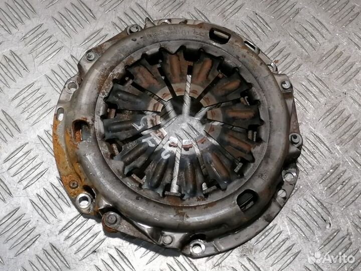 Корзина сцепления Toyota Yaris 2005 2011