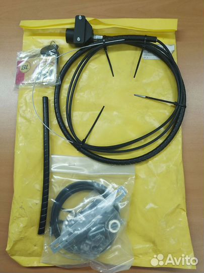 Замок капота универсальный Stopol HL5550