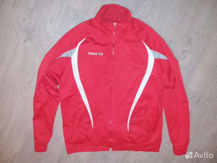 Спортивная одежда брендовая